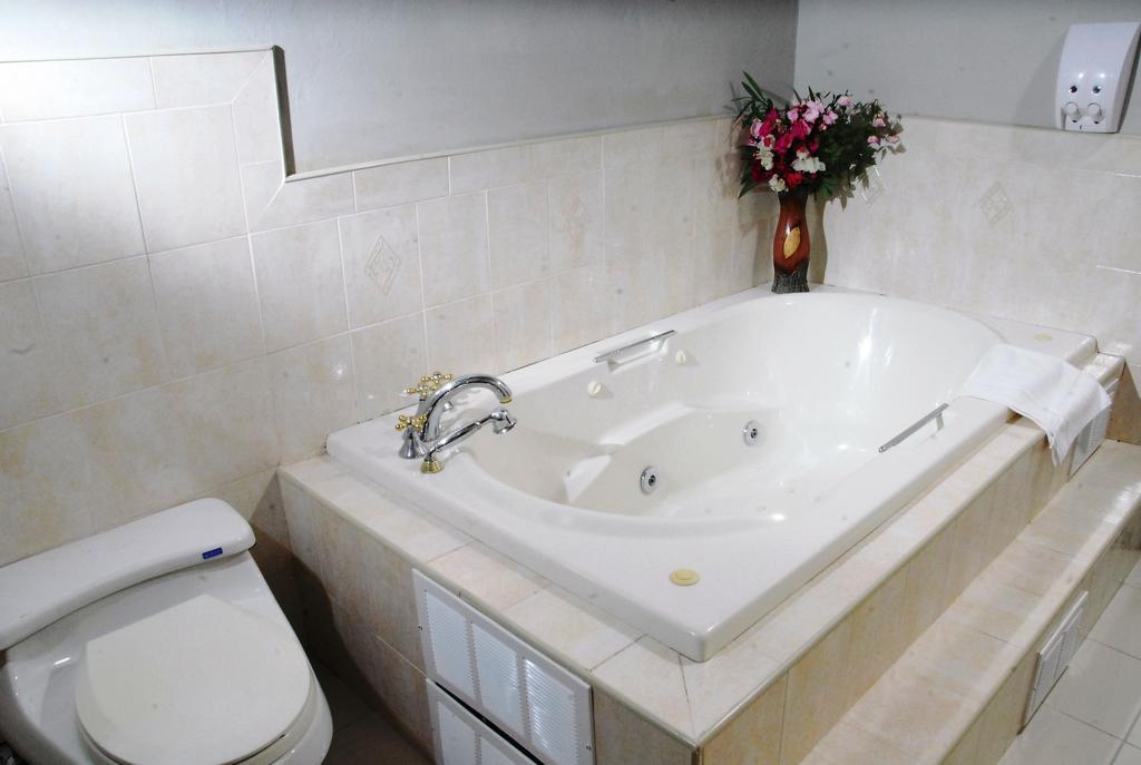 Guest House Villa Mishkan Runaway Bay Camera foto